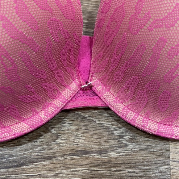 Fredericks of Hollywood Untamable contour plunge bra 32D - Picture 2 of 7